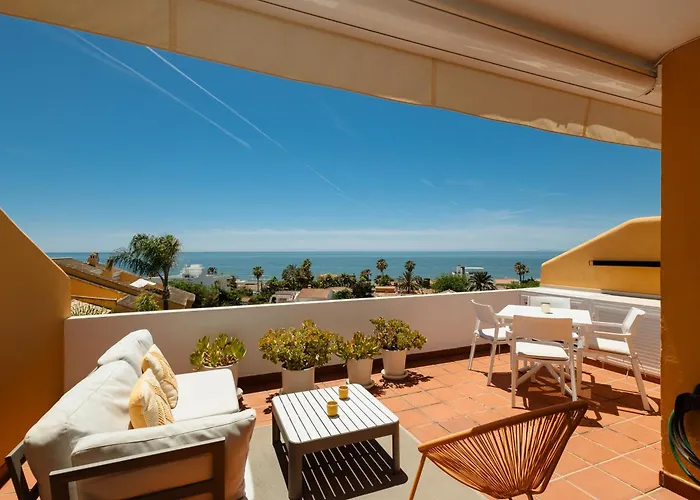 Modern Beachside Penthouse With Amazing Sea Views In Costabella,
